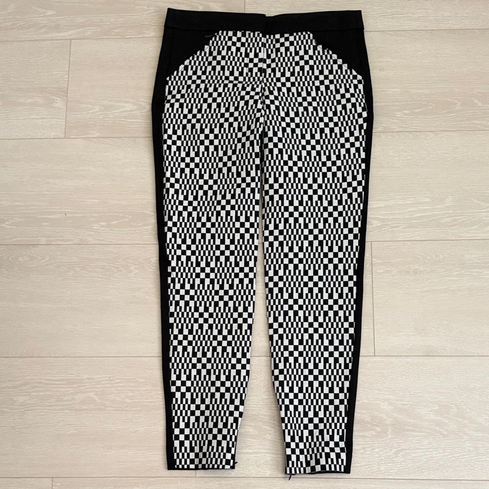 Trina Turk Classic Black White Patterned Trousers